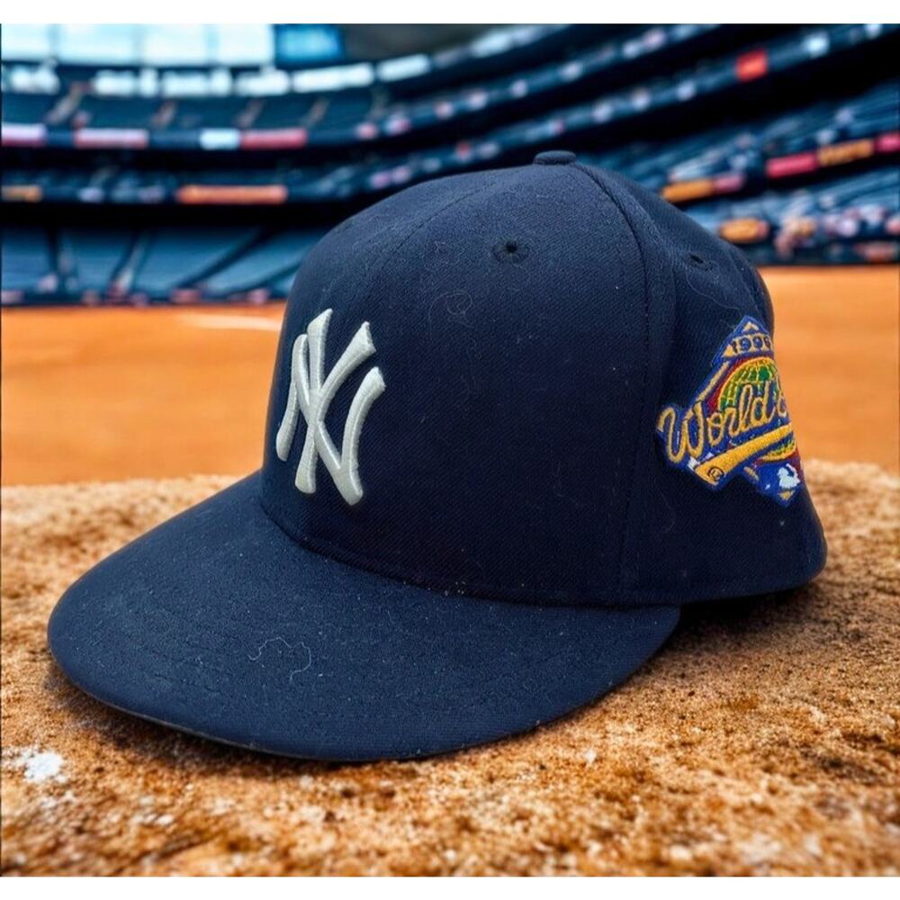 New York Yankees MLB 1996 World Series New Era 5950 Fitted Hat 7 1/4 Vintage